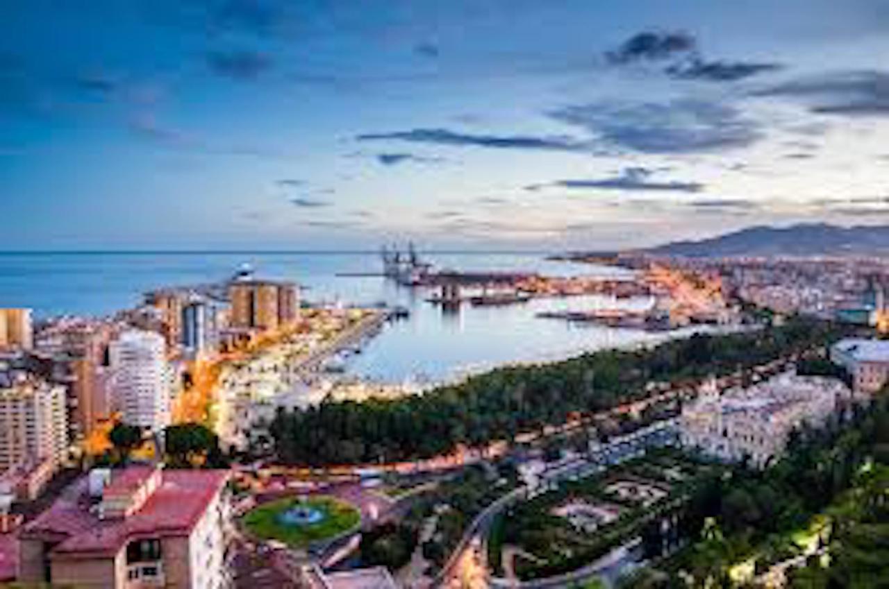 Holidays2Malaga Tomas De Heredia Екстериор снимка